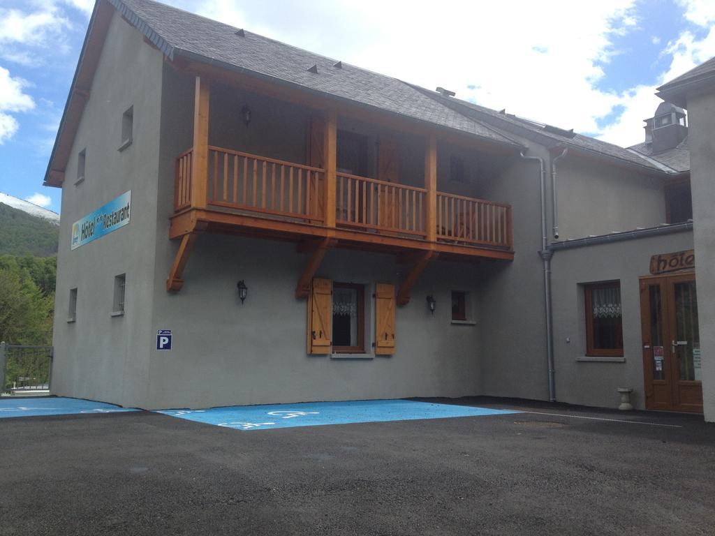 Auberge Des Pyrenees 생트 마리 드 캄팡 객실 사진