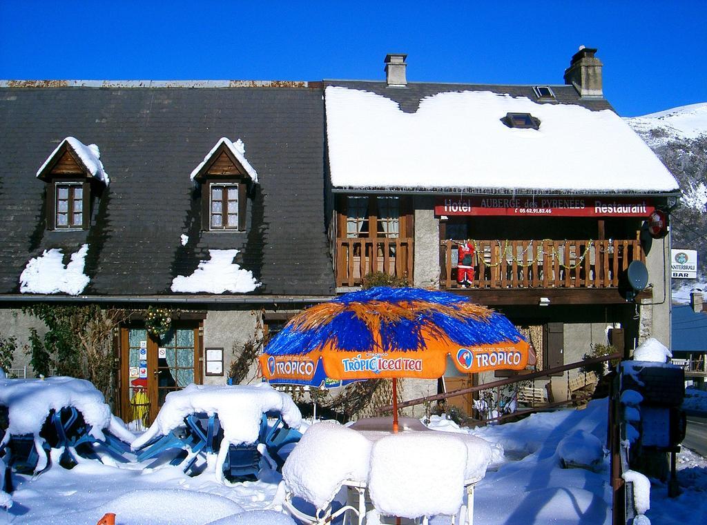 Auberge Des Pyrenees 생트 마리 드 캄팡 외부 사진