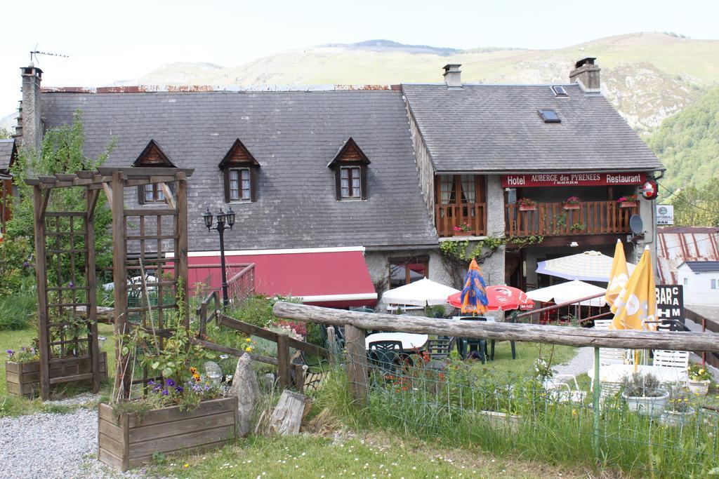Auberge Des Pyrenees 생트 마리 드 캄팡 외부 사진