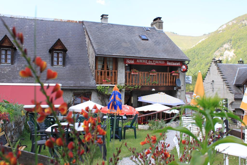 Auberge Des Pyrenees 생트 마리 드 캄팡 외부 사진