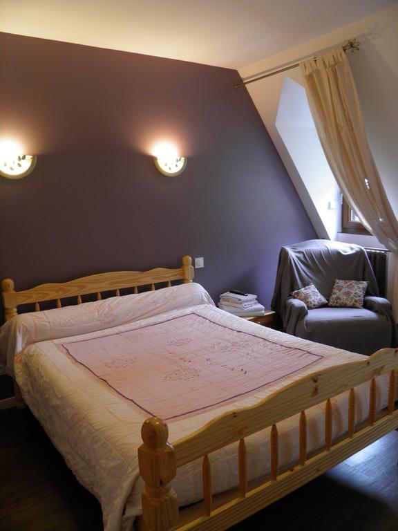 Auberge Des Pyrenees 생트 마리 드 캄팡 객실 사진